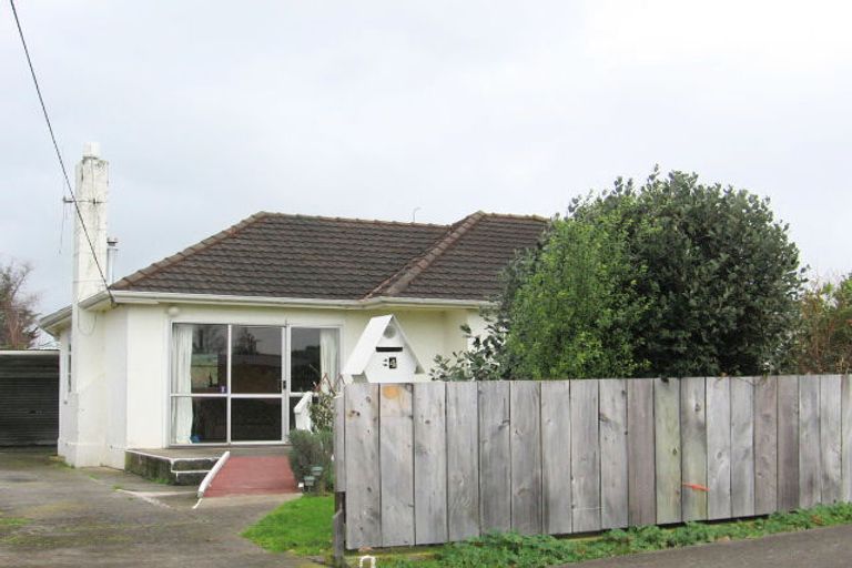 Photo of property in 64 Port Street West, Feilding, 4702