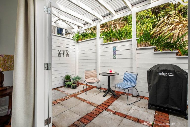 Photo of property in 78 Overtoun Terrace, Hataitai, Wellington, 6021