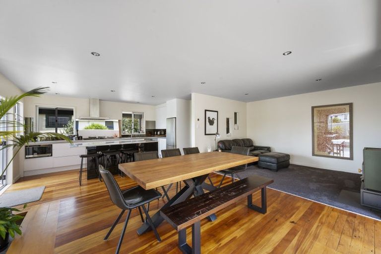 Photo of property in 108 Charles Street, Westshore, Napier, 4110