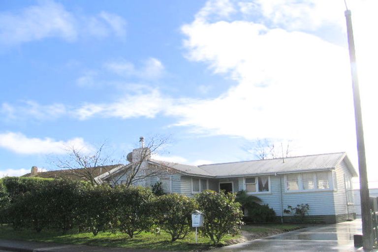 Photo of property in 42 Liverpool Crescent, Flaxmere, Hastings, 4120