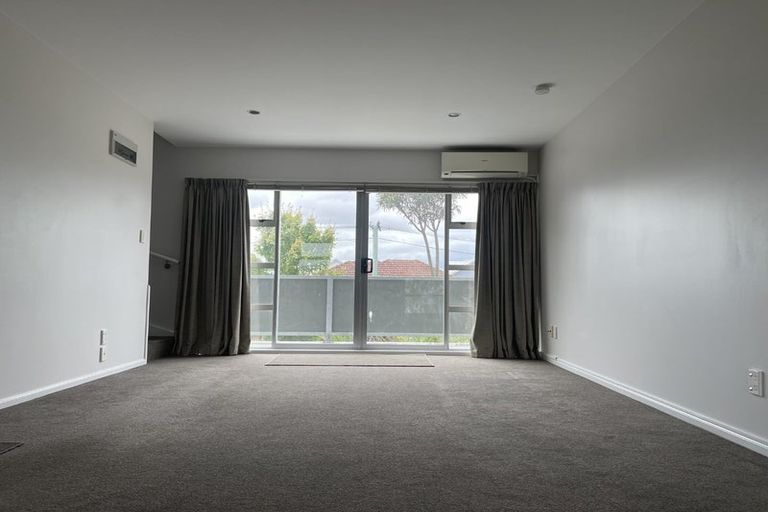 Photo of property in 132 Purchas Street, Edgeware, Christchurch, 8013