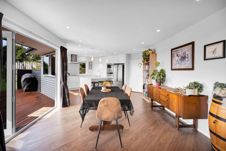 Photo of property in 590c Frankley Road, Hurworth, New Plymouth, 4371