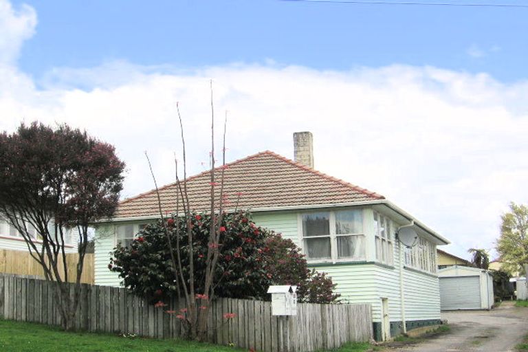 Photo of property in 5 Baycroft Avenue, Parkvale, Tauranga, 3112