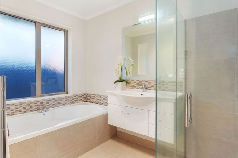 Photo of property in 38 Longspur Avenue, Wigram, Christchurch, 8025