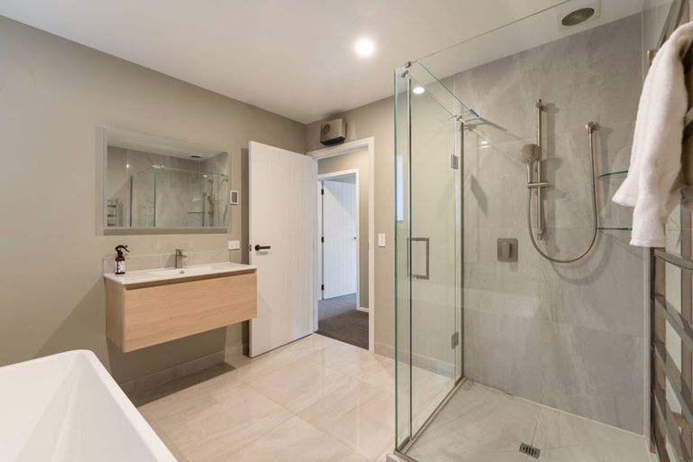 Photo of property in 114 Stalker Road, Lower Shotover, Queenstown, 9304