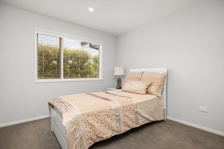 Photo of property in 49a Oceana Drive, Welcome Bay, Tauranga, 3175