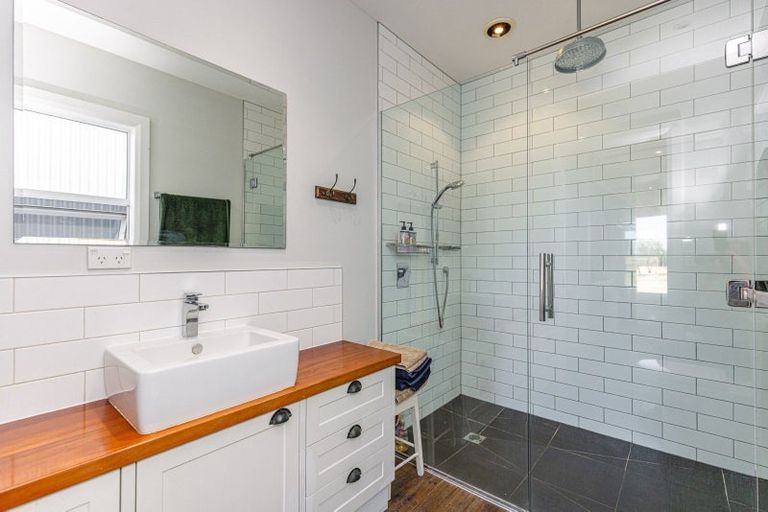 Photo of property in 104 White Rock Road, Martinborough, 5781