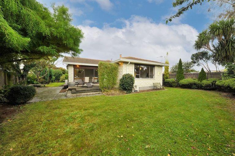 Photo of property in 12 Dalrye Place, Ilam, Christchurch, 8041