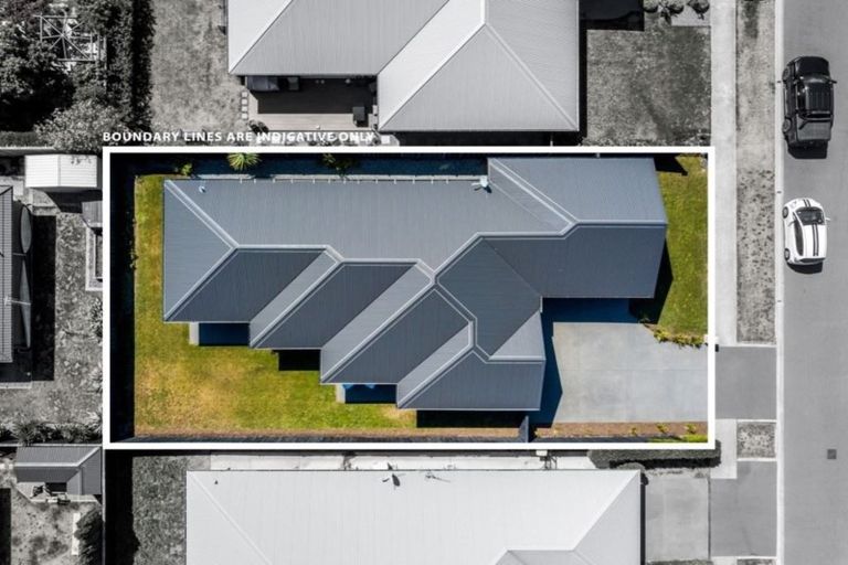 Photo of property in 16 Puaka Street, Pegasus, 7612