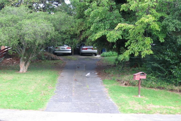 Photo of property in 47 Sylvan Crescent, Te Atatu South, Auckland, 0610