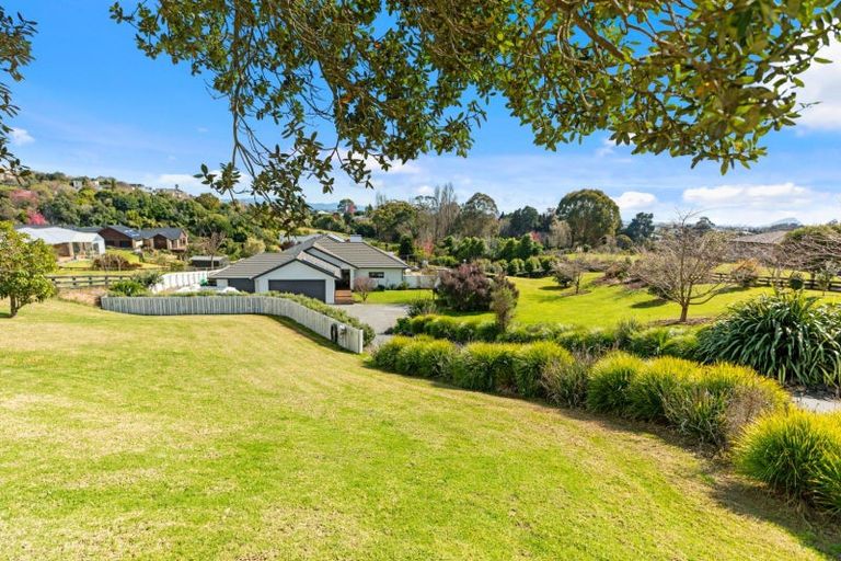Photo of property in 49 Oceana Drive, Welcome Bay, Tauranga, 3175