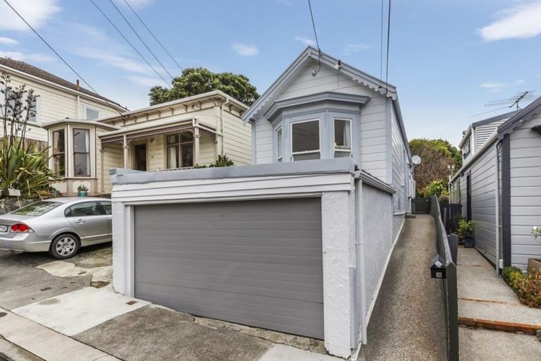 Photo of property in 18 Milton Street, Berhampore, Wellington, 6023