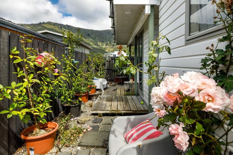 Photo of property in 2 Marina Drive, Waikawa, Picton, 7220