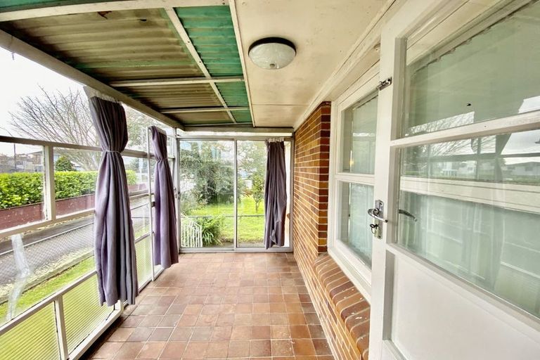 Photo of property in 55 Great South Road, Papatoetoe, Auckland, 2025