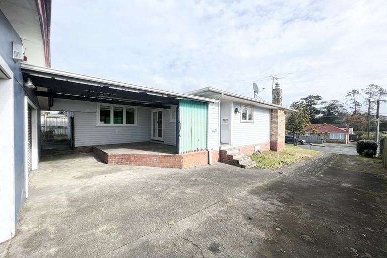 Photo of property in 44 Wilsher Crescent, Henderson, Auckland, 0612