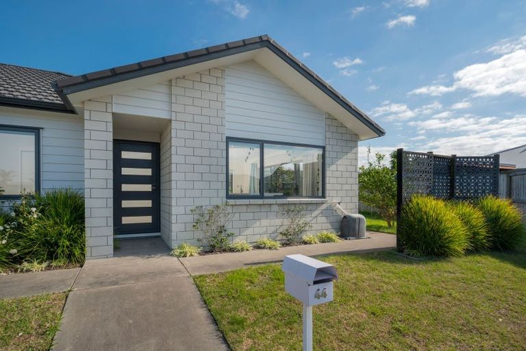 Photo of property in 44 Kapuka Street, Papamoa Beach, Papamoa, 3118