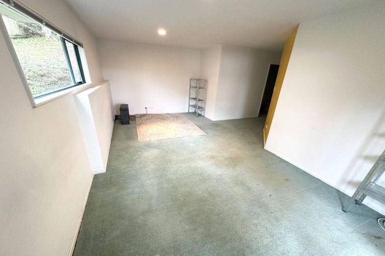 Photo of property in 2/38 Gulf View Road, Murrays Bay, Auckland, 0630