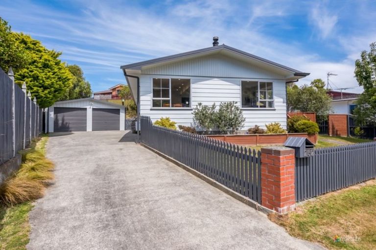 Photo of property in 252 Major Drive, Kelson, Lower Hutt, 5010