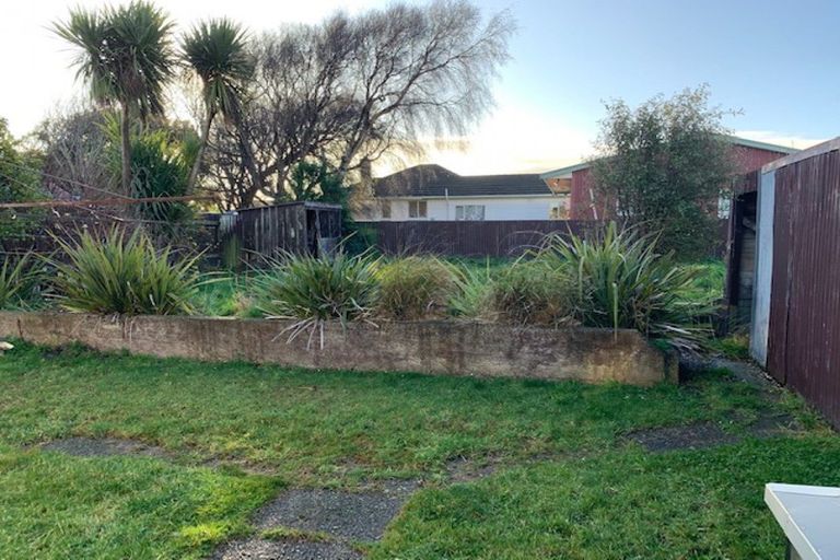 Photo of property in 98 Jenkin Street, Strathern, Invercargill, 9812