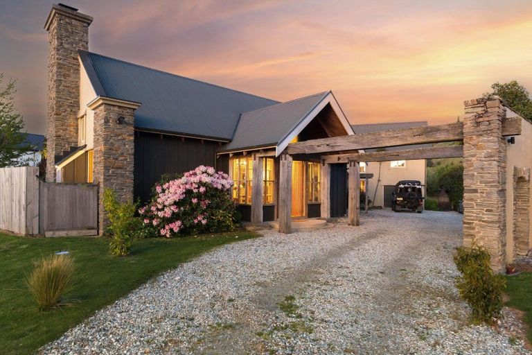 Photo of property in 11 Lorne Street, Lake Hayes, Queenstown, 9304