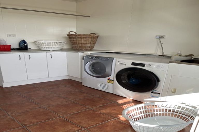 Photo of property in 4 De Haven Street, Opua, 0200