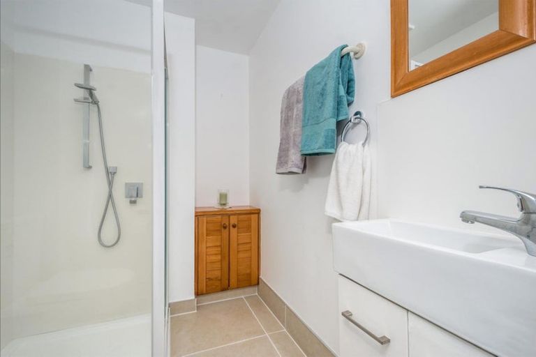 Photo of property in 10 Millward Street, Newtown, Wellington, 6021