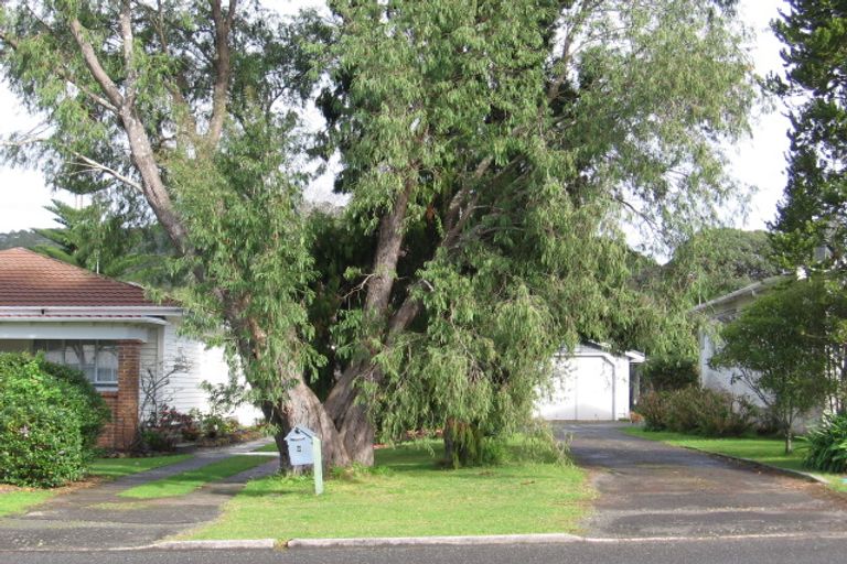 Photo of property in 9 Wallace Street, Regent, Whangarei, 0112
