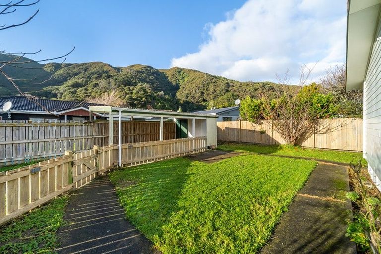 Photo of property in 193a Whites Line East, Waiwhetu, Lower Hutt, 5010