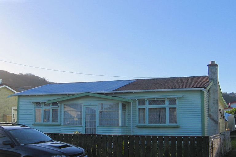 Photo of property in 3 Montague Street, Alicetown, Lower Hutt, 5010