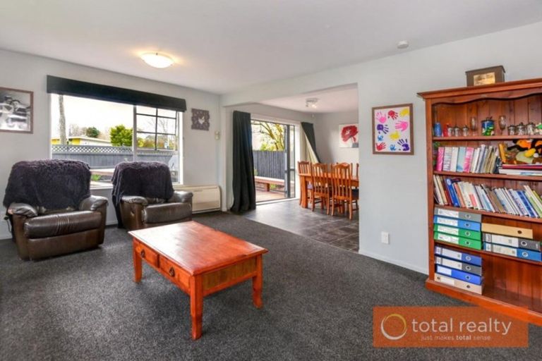 Photo of property in 6 School Road, Halswell, Christchurch, 8025