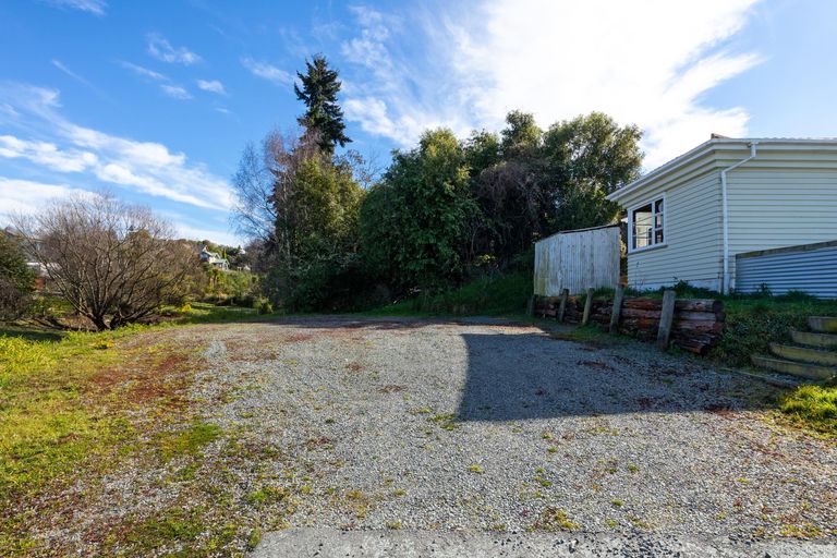 Photo of property in 19 Barker Street, Geraldine, 7930