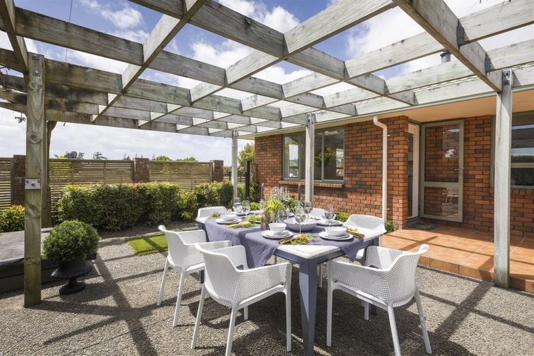 Photo of property in 19 Barnett Drive, Marton, 4710