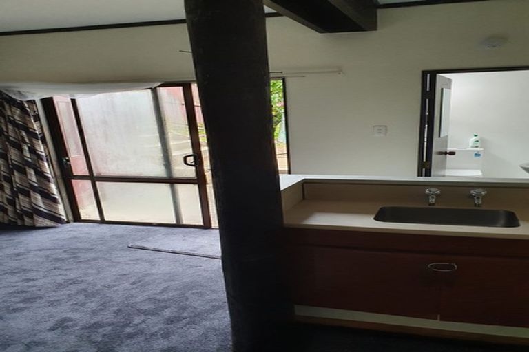 Photo of property in 18 Esmae Place, Dinsdale, Hamilton, 3204