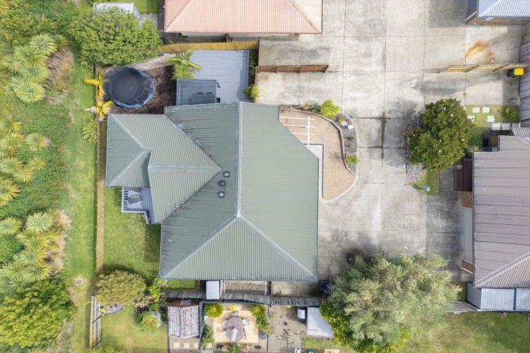 Photo of property in 70 Donald Street, Stanmore Bay, Whangaparaoa, 0932