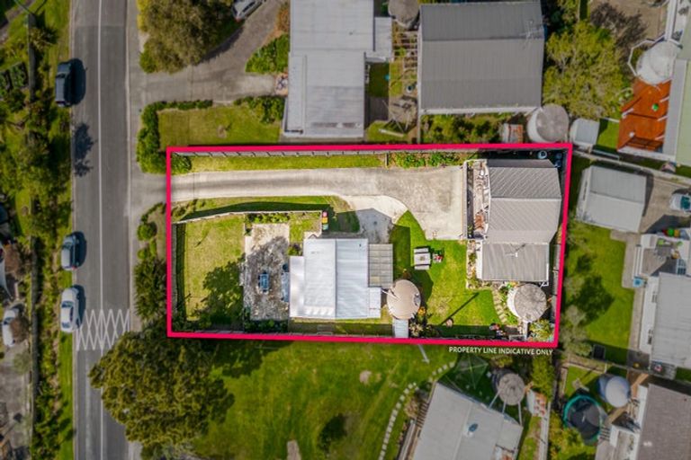 Photo of property in 12a Matai Road, Stanmore Bay, Whangaparaoa, 0932