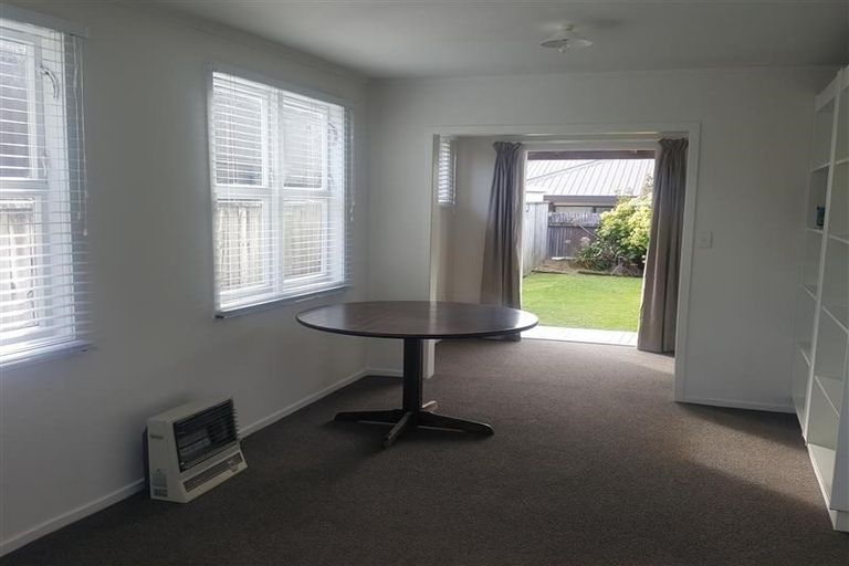 Photo of property in 59 Morley Street, New Plymouth, 4310