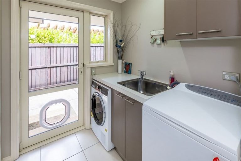 Photo of property in 3 Sentinel Place, Halswell, Christchurch, 8025