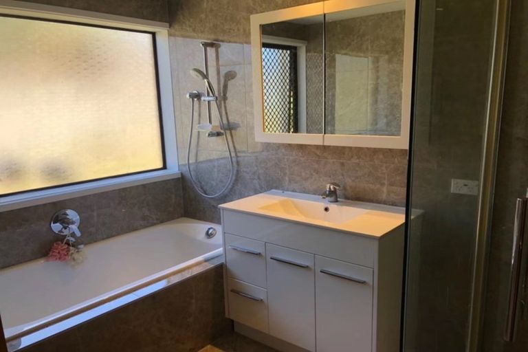 Photo of property in 85 Oliver Road, Eastern Beach, Auckland, 2012