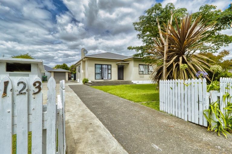 Photo of property in 123 Nuffield Avenue, Marewa, Napier, 4110