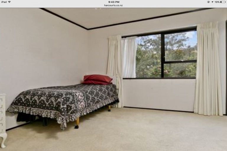 Photo of property in 2/5 Kegworth Place, Browns Bay, Auckland, 0630