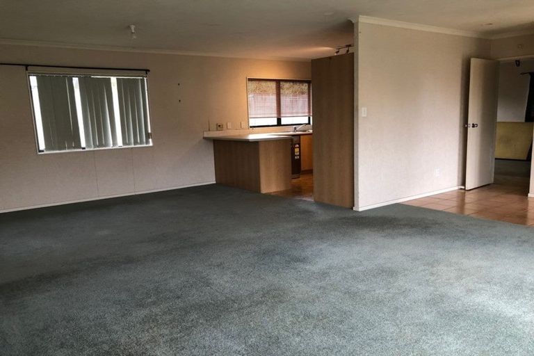 Photo of property in 146b Settlement Road, Papakura, 2110