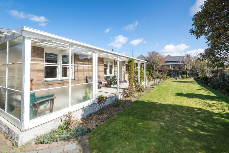 Photo of property in 24 Bishop Street, St Albans, Christchurch, 8014