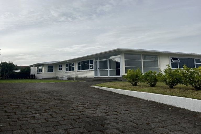 Photo of property in 67 Record Street, Fitzroy, New Plymouth, 4312