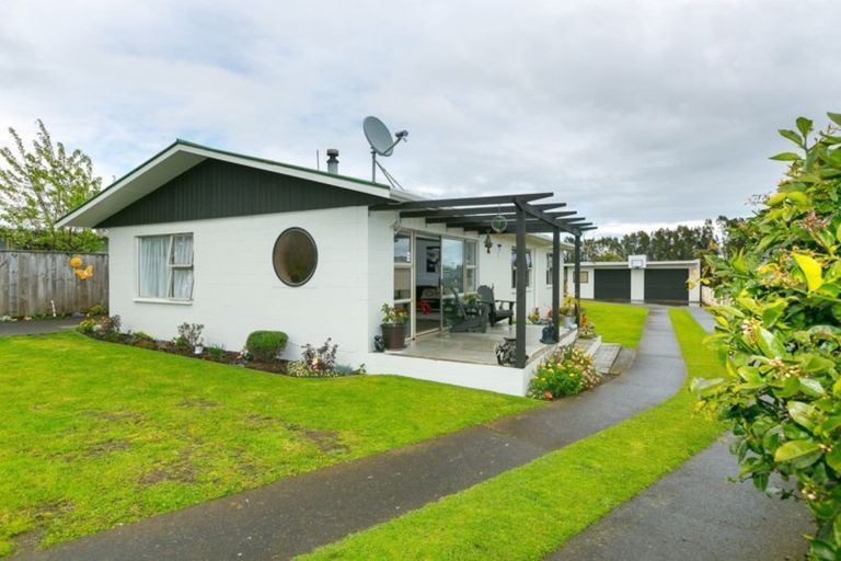 Photo of property in 8 Sarten Street, Waitara, 4320