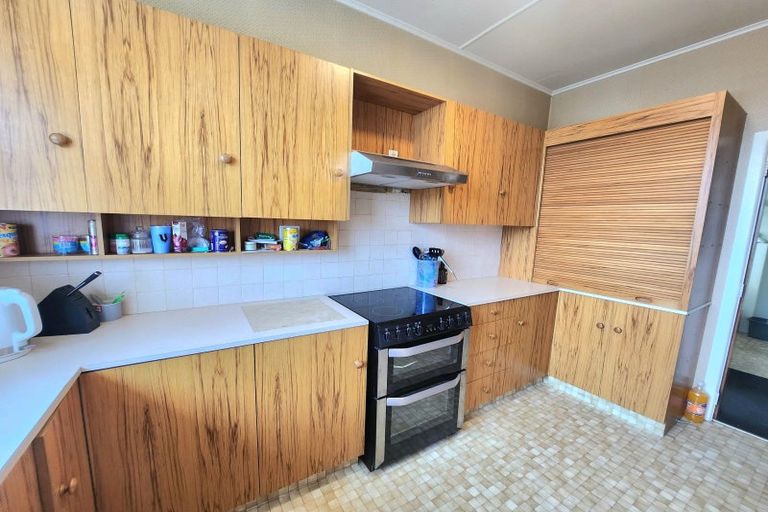 Photo of property in 69 Tamar Street, South Hill, Oamaru, 9400