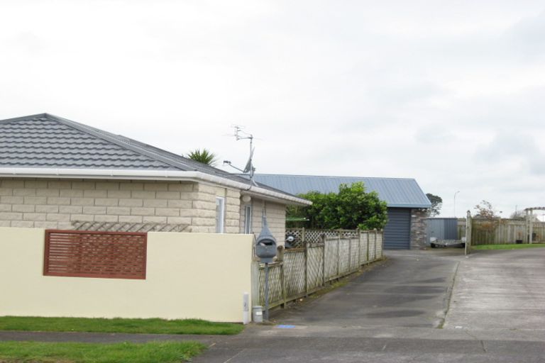 Photo of property in 17a Silvan Place, Bell Block, New Plymouth, 4312