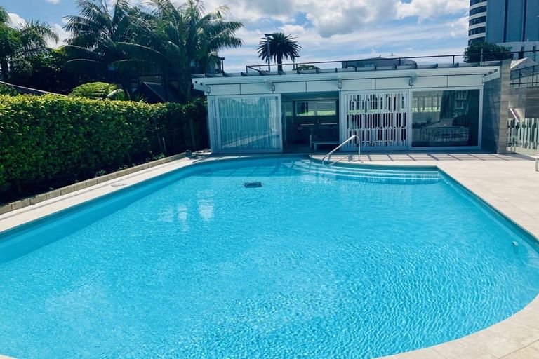 Photo of property in Shangri La Apartments, 10/97 Jervois Road, Herne Bay, Auckland, 1011