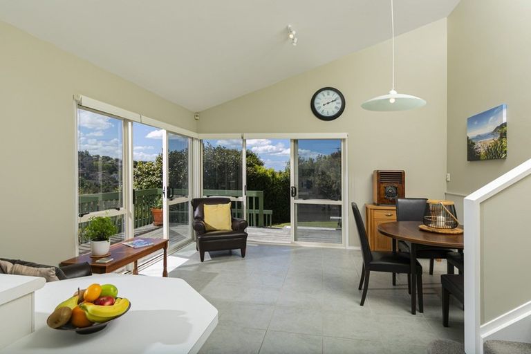 Photo of property in 50 Bayside Drive, Browns Bay, Auckland, 0630