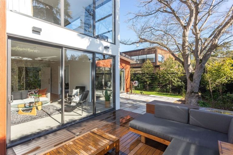 Photo of property in 42b Glandovey Road, Fendalton, Christchurch, 8052