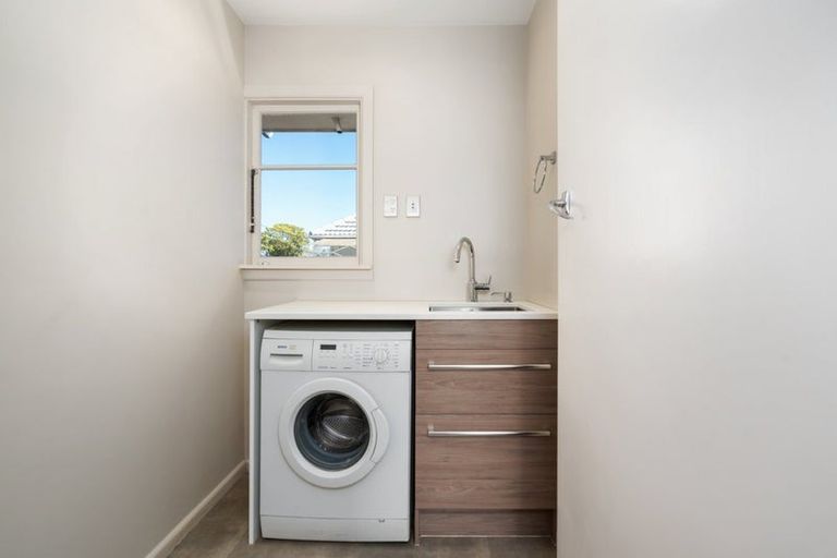 Photo of property in 11 Glenmore Avenue, Casebrook, Christchurch, 8051